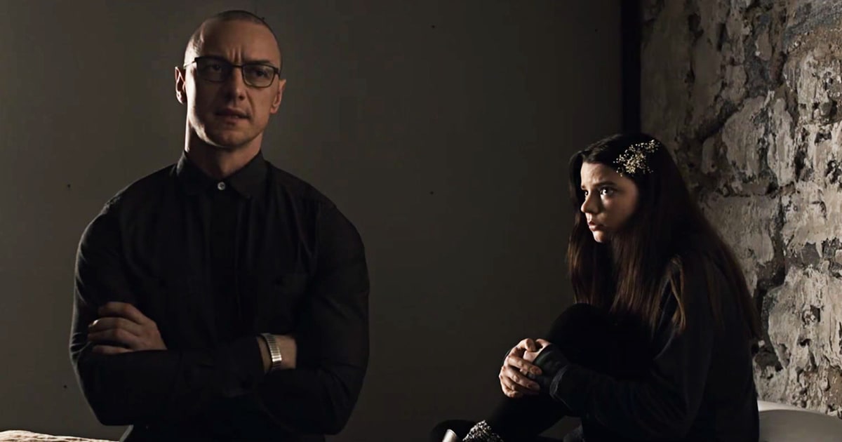 Split Review: M. Night Shyamalan Is Back – Society Reviews