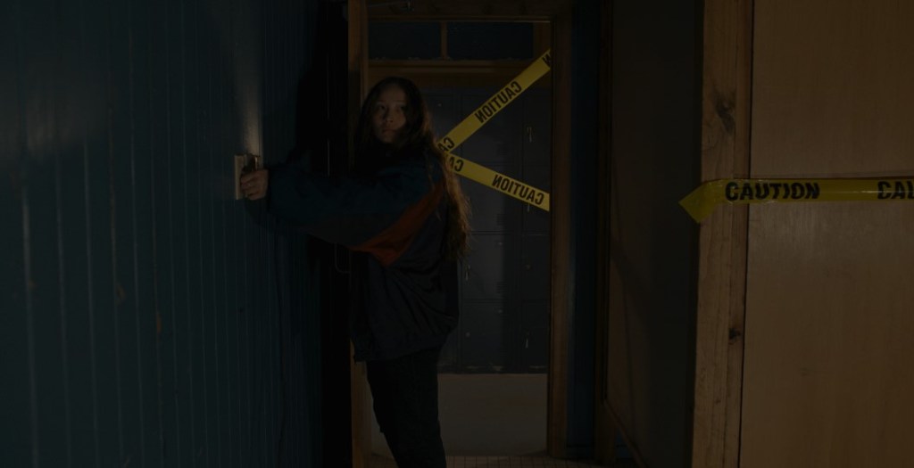No Exit (2022) Review: A Mystery Thriller That Always Keeps You&nbsp;Guessing