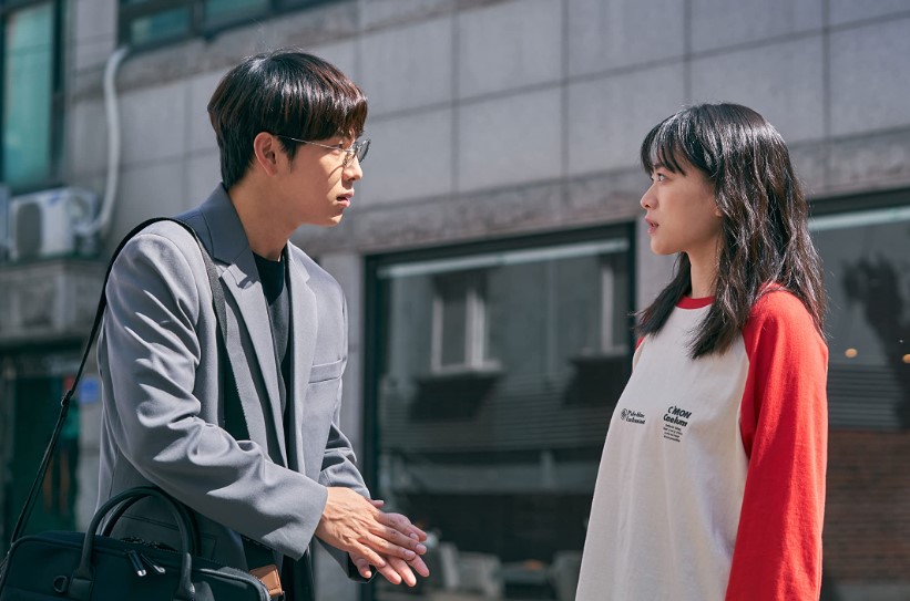 Unlocked (2023) Review: An Eye Opening Thriller Warning Against&nbsp;Technology